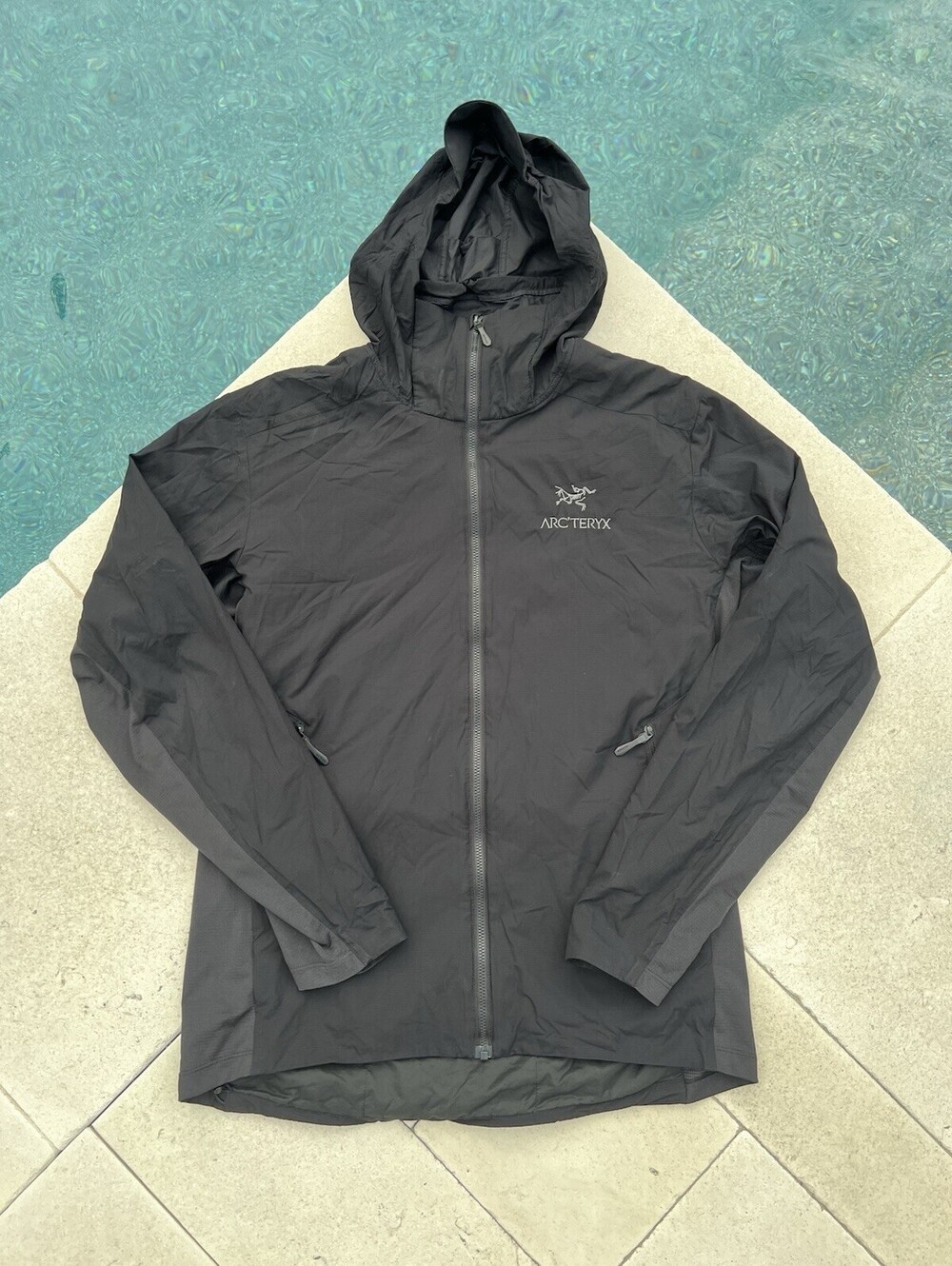 Arc'teryx Atom SL Hoody Full Zip Jacket Black Men's M Insulated Lightweight